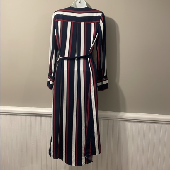 Dynamite striped long sleeved maxi dress - Picture 3 of 3